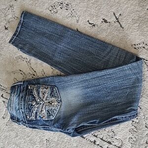 2 Miss Me Girls Denim Skinny Jeans with Embellished Pocket 16